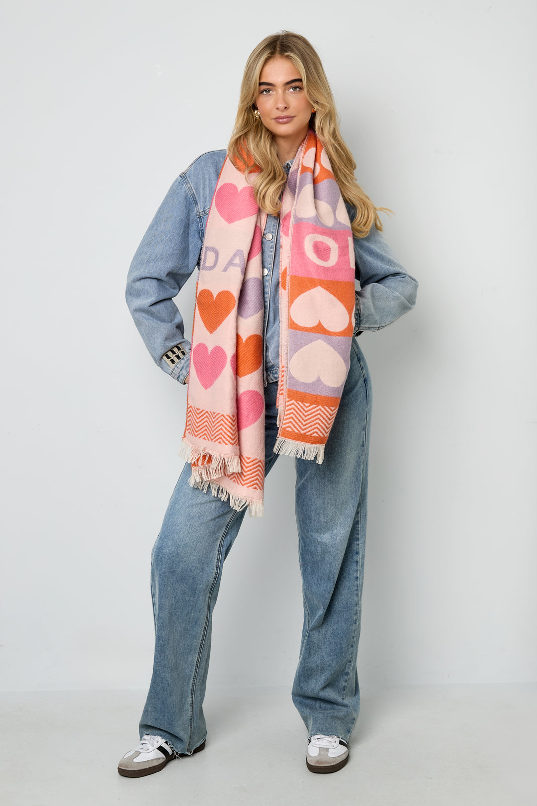 Scarf with hearts