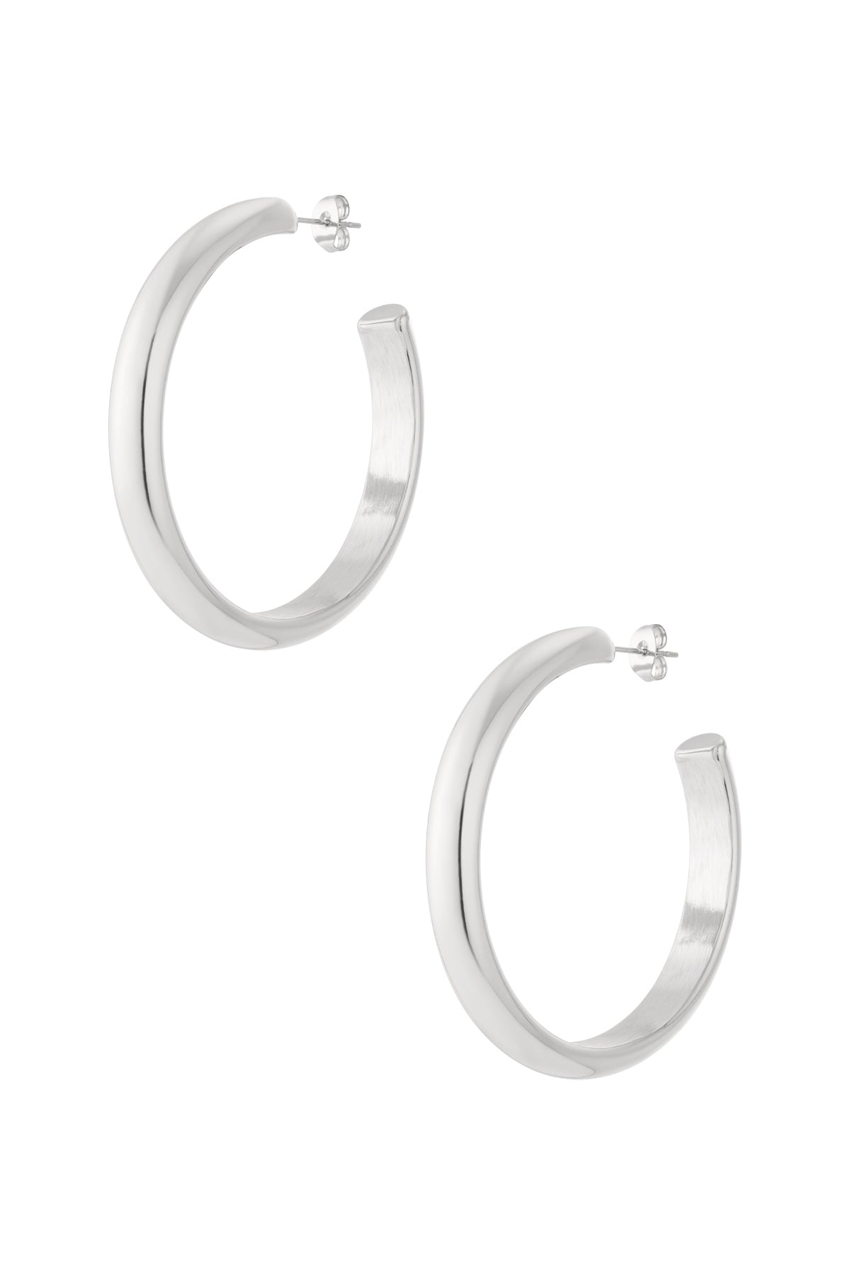 The Ultimate Must-Have hoop earrings