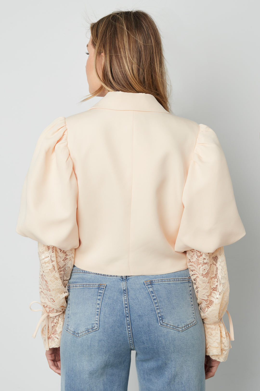 Trendy Short Blazer With Lace