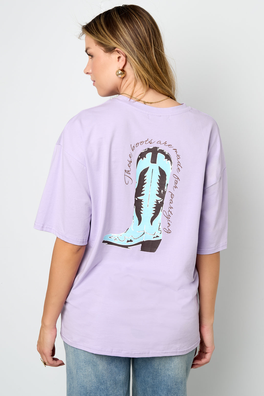 T-shirt Cowboy Boots
